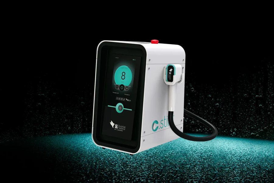 Dispositif IPL ophtalmologique C.stim (Quantel Medical / Lumibird) utilisé au cabinet OPHTALIFE pour le traitement de la sécheresse oculaire et de la dysfonction meibomienne
