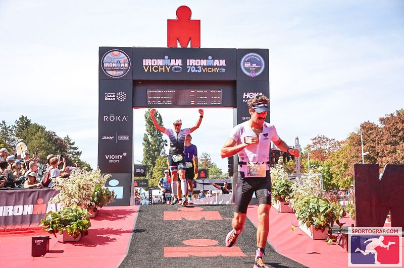 Le Dr Alexandre Hage à l'arrivée d'un Ironman 70.3